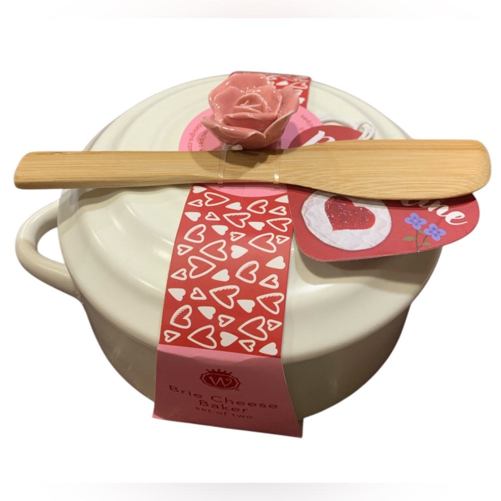 Wild Eye Designs Brie Cheese Baker Cream w Pink Rose Top Lid Wooden Spatula 5.5”